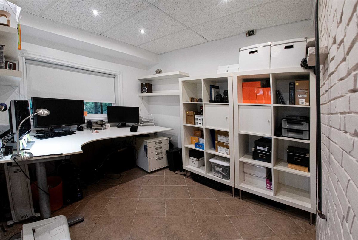 3225 Greenwood Rd 3225 Greenwood Rd Pickering