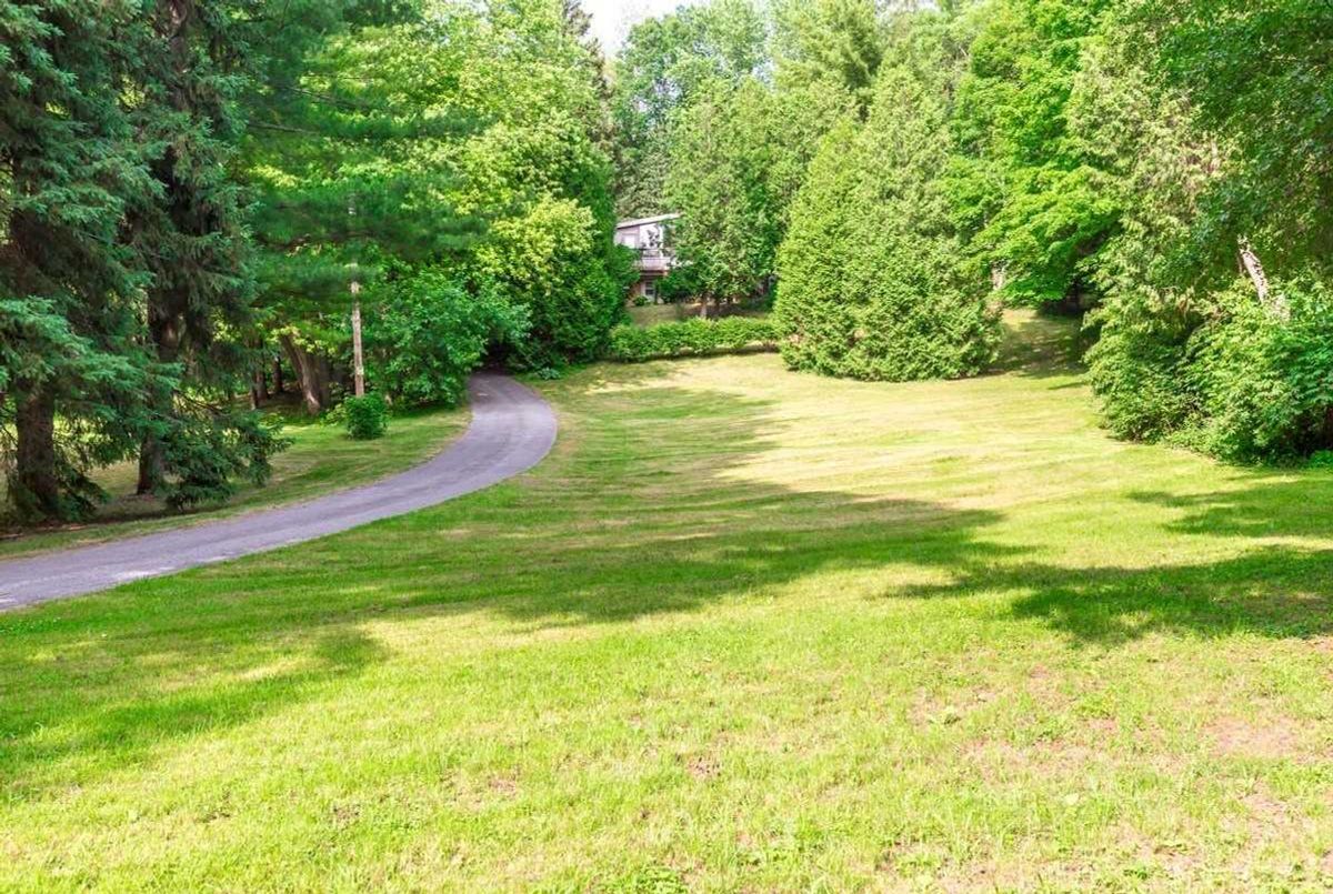 3225 Greenwood Rd 3225 Greenwood Rd Pickering