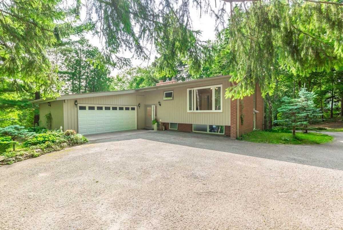 3225 Greenwood Rd 3225 Greenwood Rd Pickering