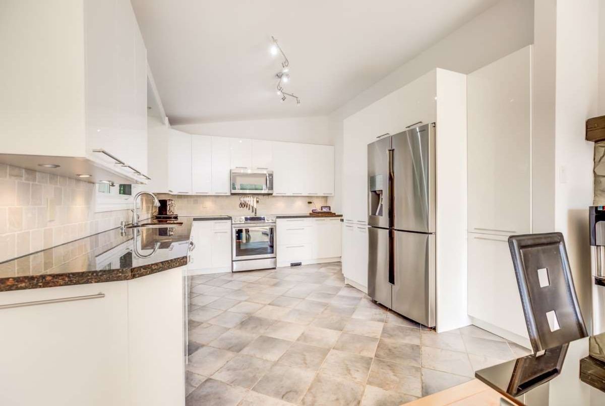 3225 Greenwood Rd 3225 Greenwood Rd Pickering