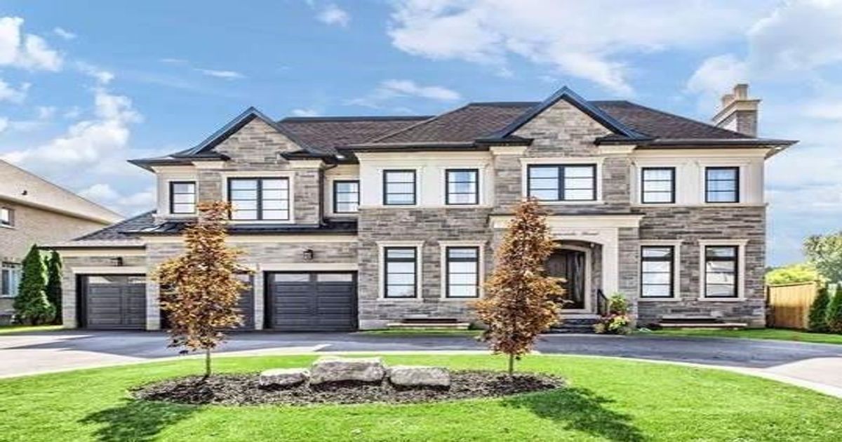 429 Toynevale Dr Pickering