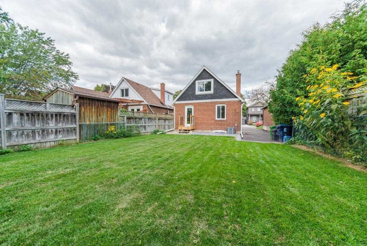 12 Norlong Blvd 12 Norlong Blvd Toronto
