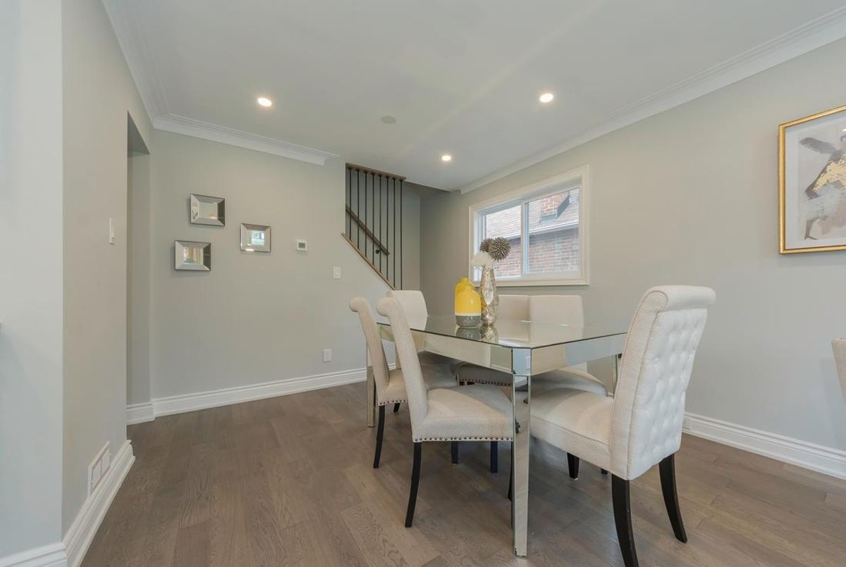 12 Norlong Blvd 12 Norlong Blvd Toronto