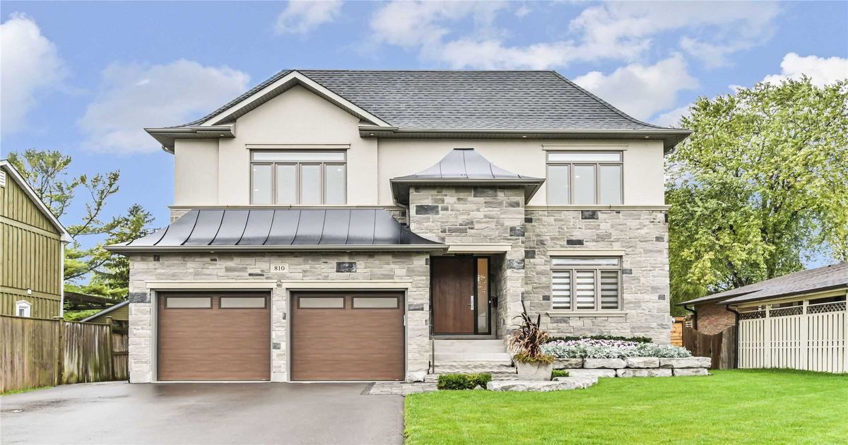810 Douglas Ave Pickering