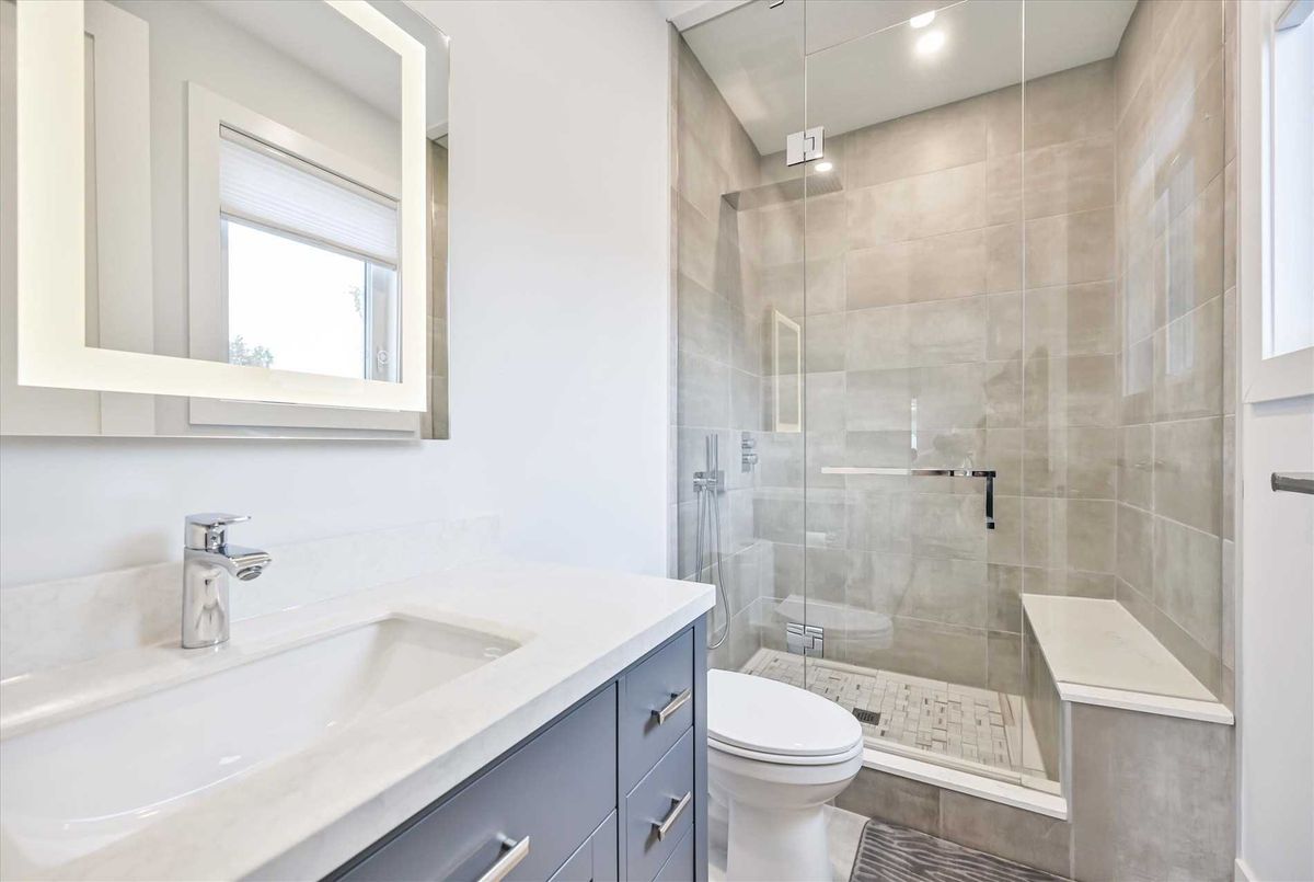 810 Douglas Ave 810 Douglas Ave Pickering