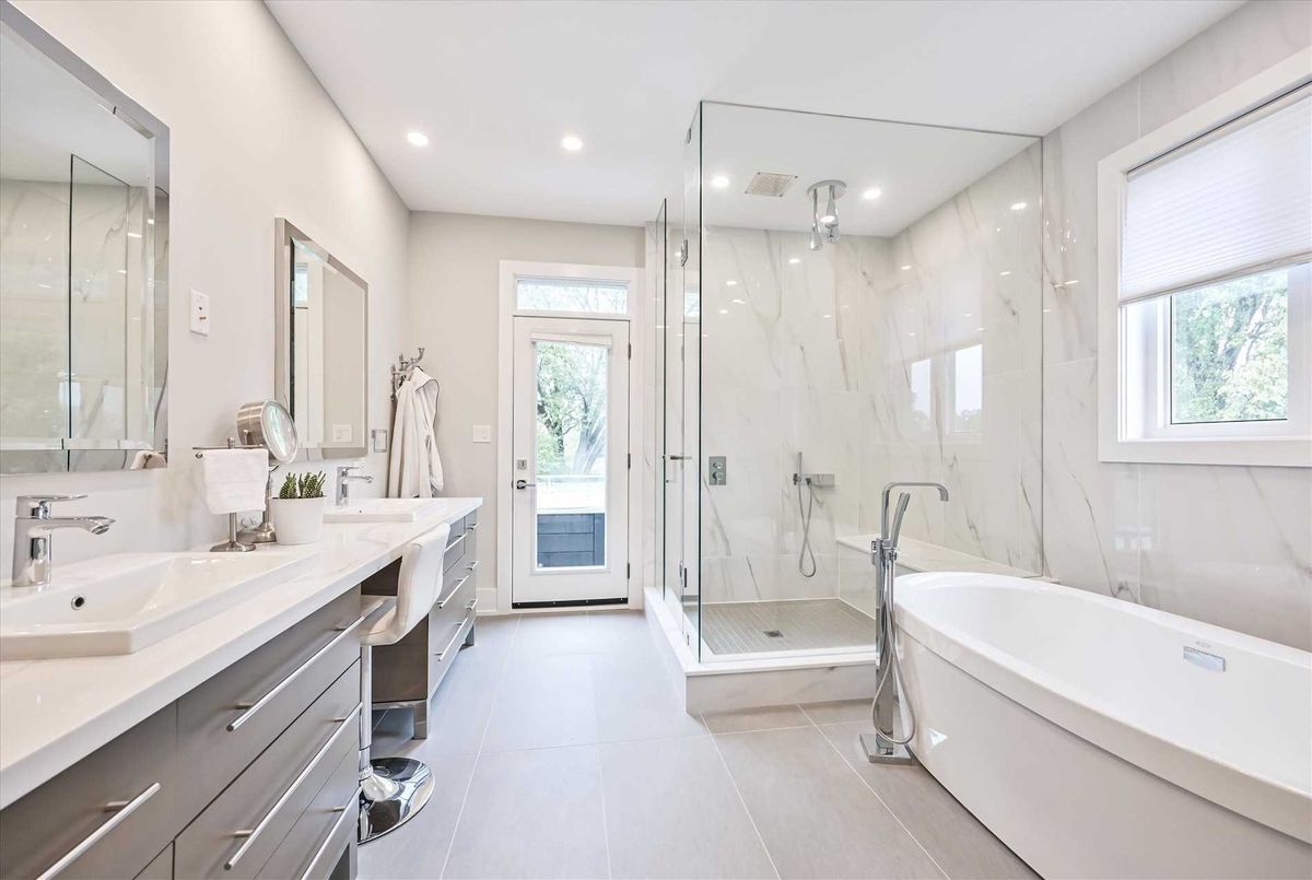 810 Douglas Ave 810 Douglas Ave Pickering
