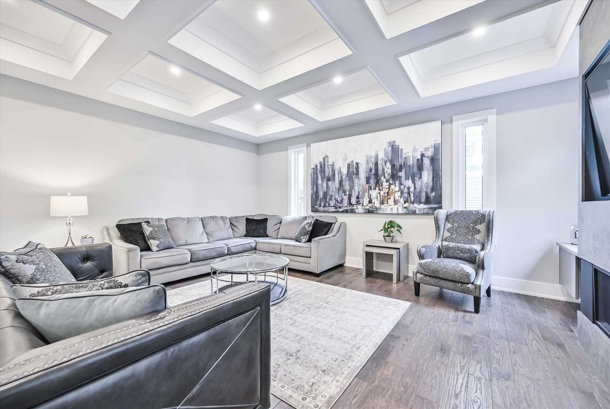810 Douglas Ave 810 Douglas Ave Pickering