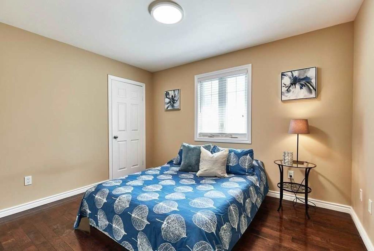 94 Kings Cres 94 Kings Cres Ajax