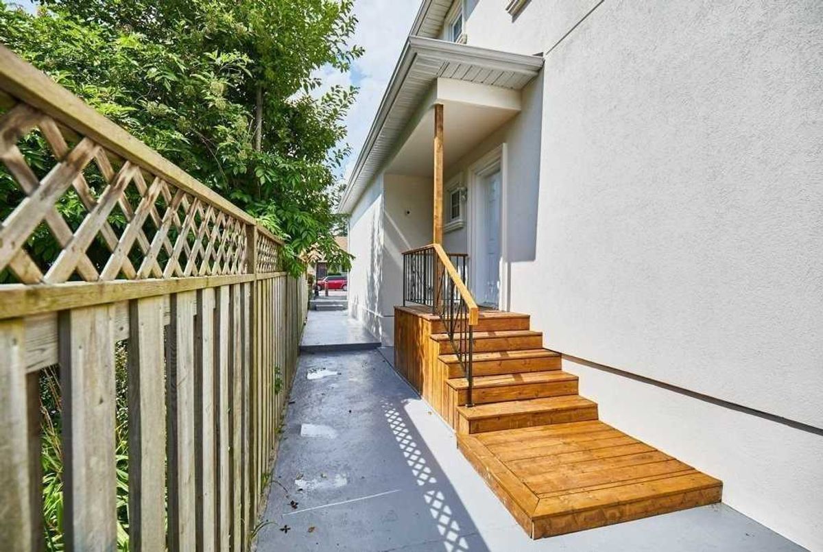 94 Kings Cres 94 Kings Cres Ajax