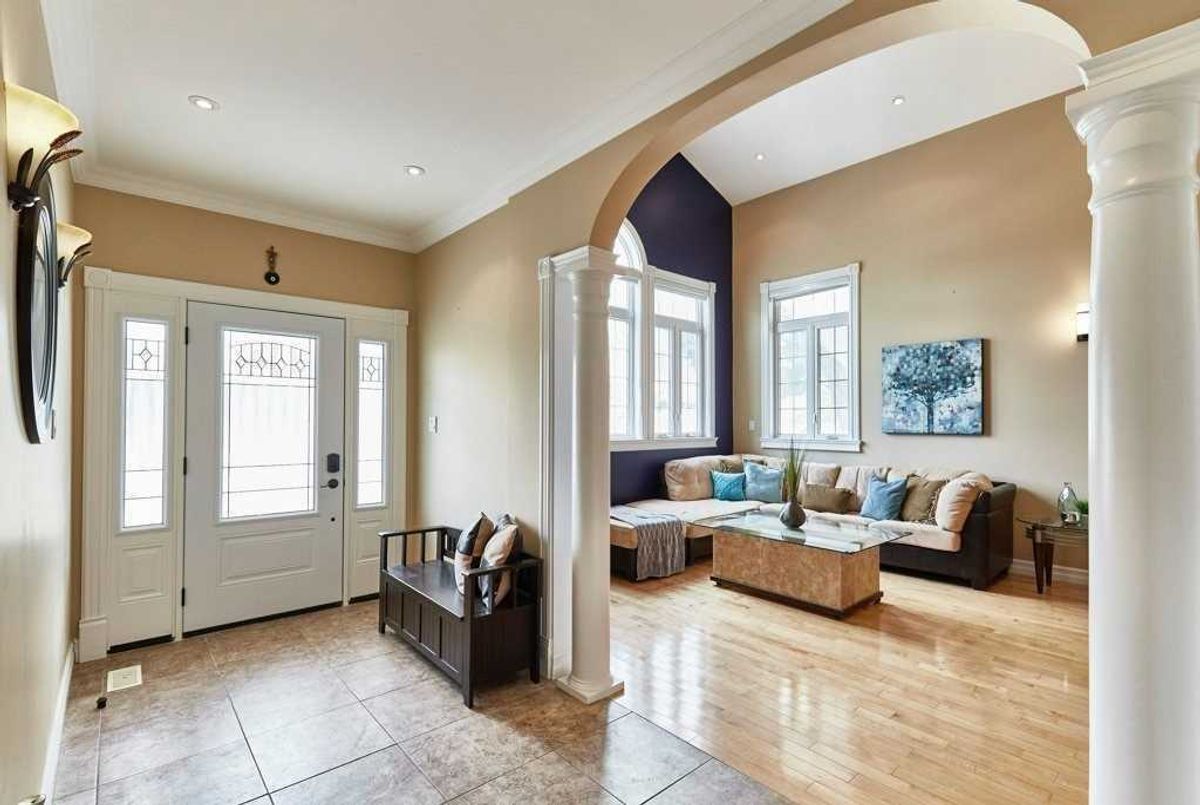 94 Kings Cres 94 Kings Cres Ajax