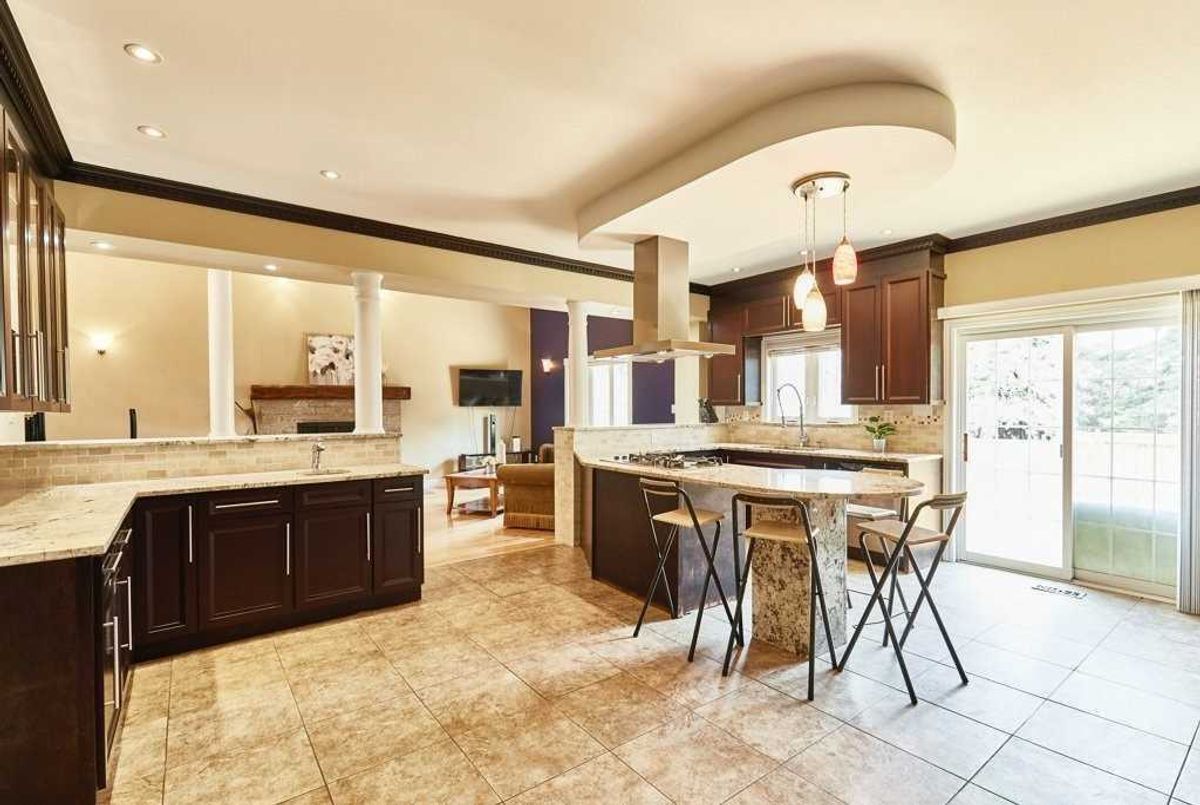 94 Kings Cres 94 Kings Cres Ajax