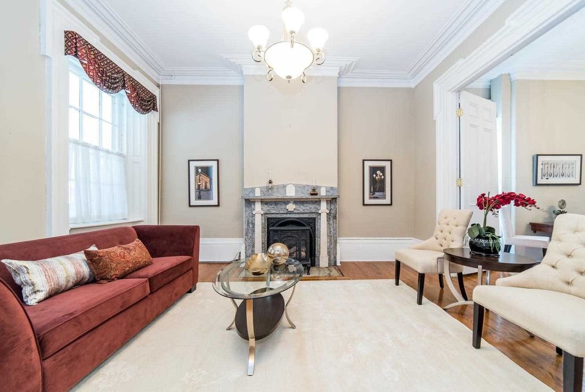 918 Centre St S 918 Centre St S Whitby