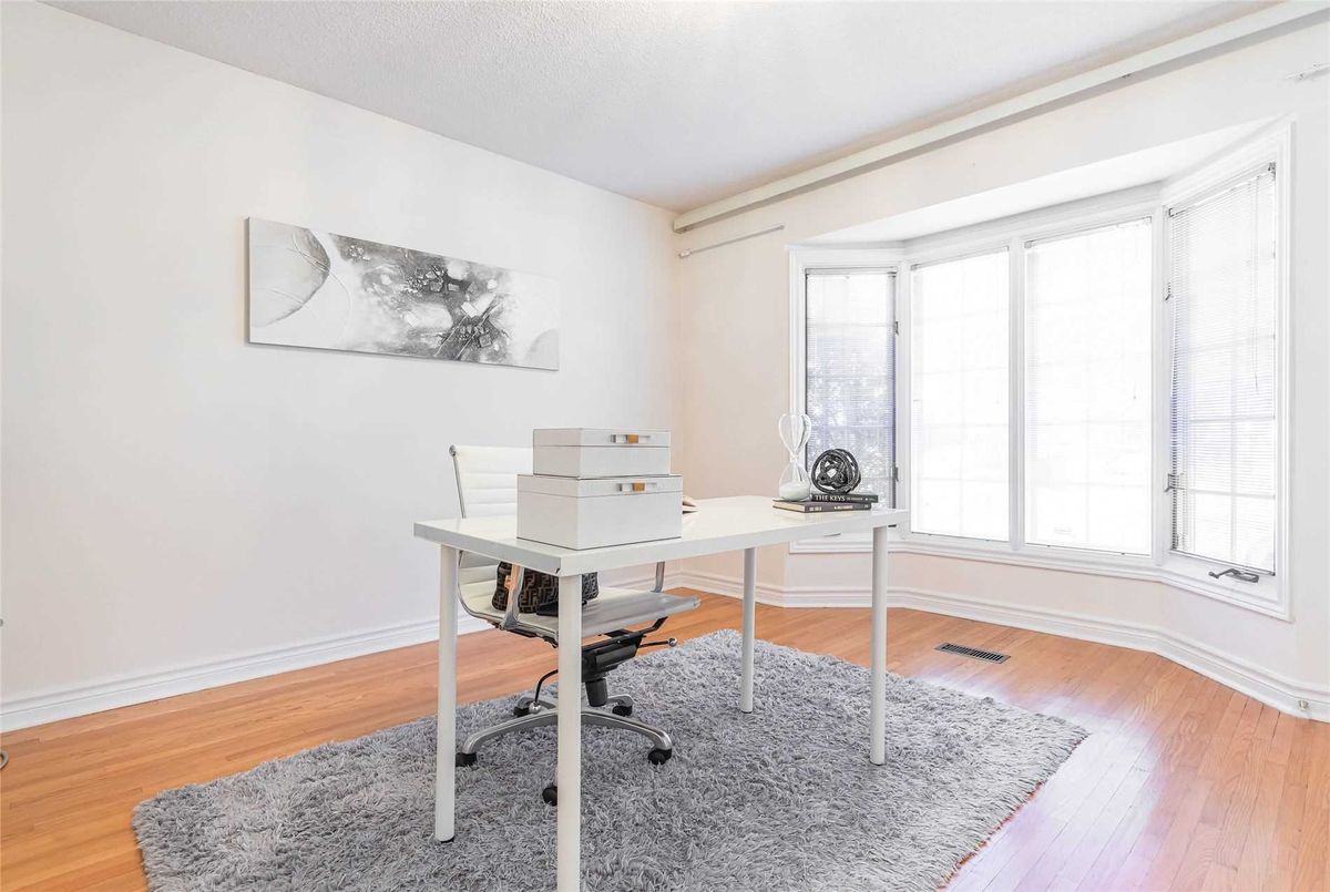 7 Clydebank Blvd 7 Clydebank Blvd Toronto