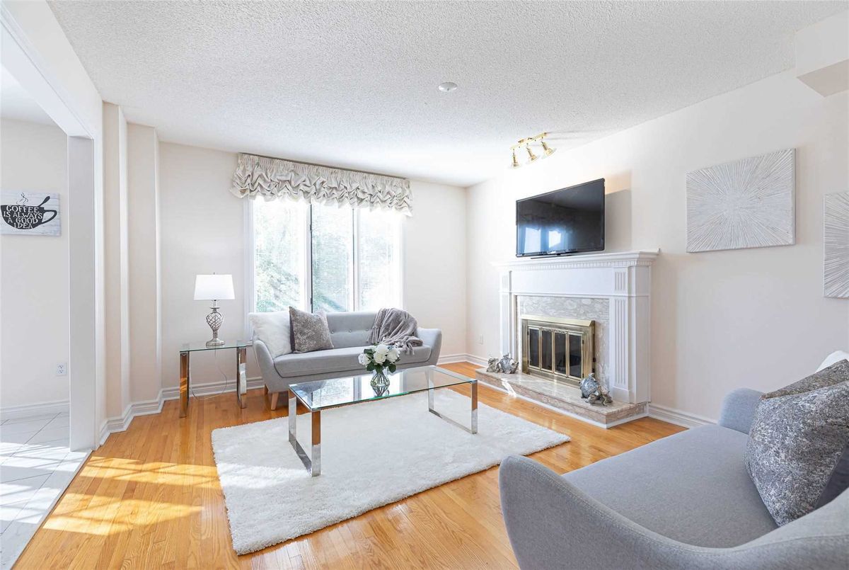 7 Clydebank Blvd 7 Clydebank Blvd Toronto