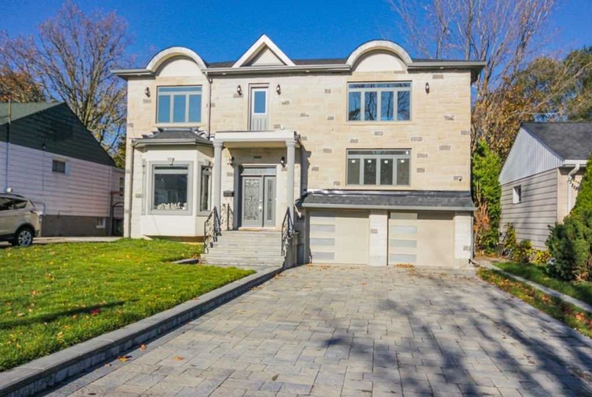 60 Adanac Dr 60 Adanac Dr Toronto