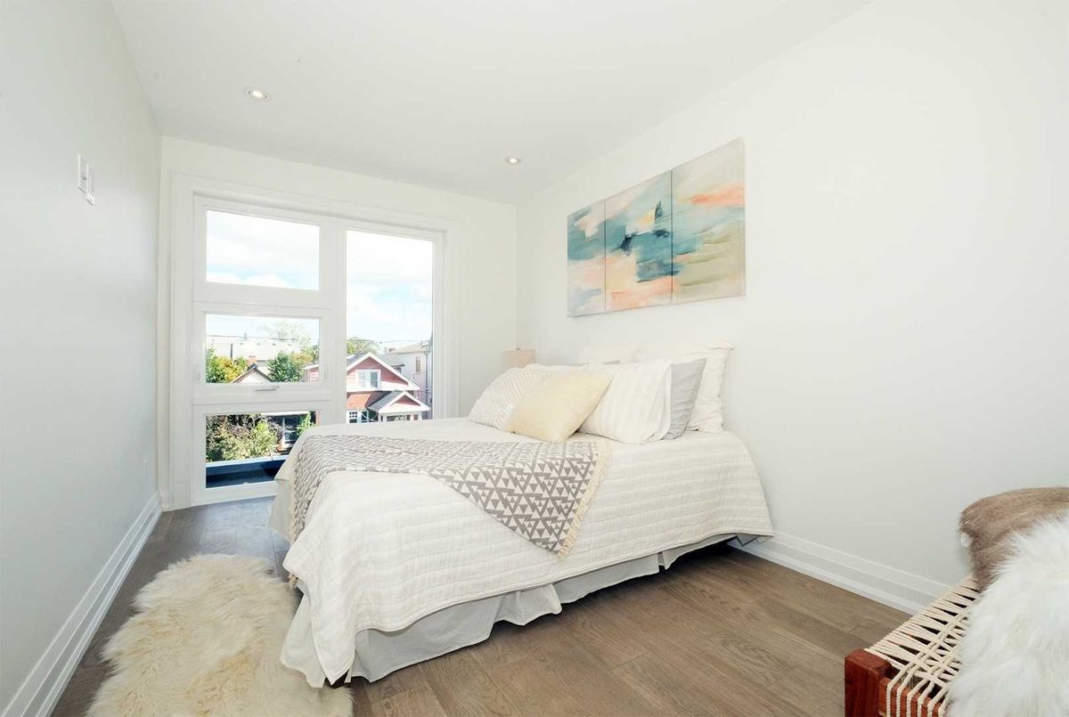 212 Woodmount Ave 212 Woodmount Ave Toronto