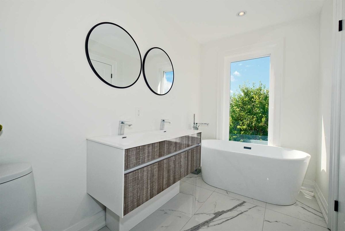 212 Woodmount Ave 212 Woodmount Ave Toronto