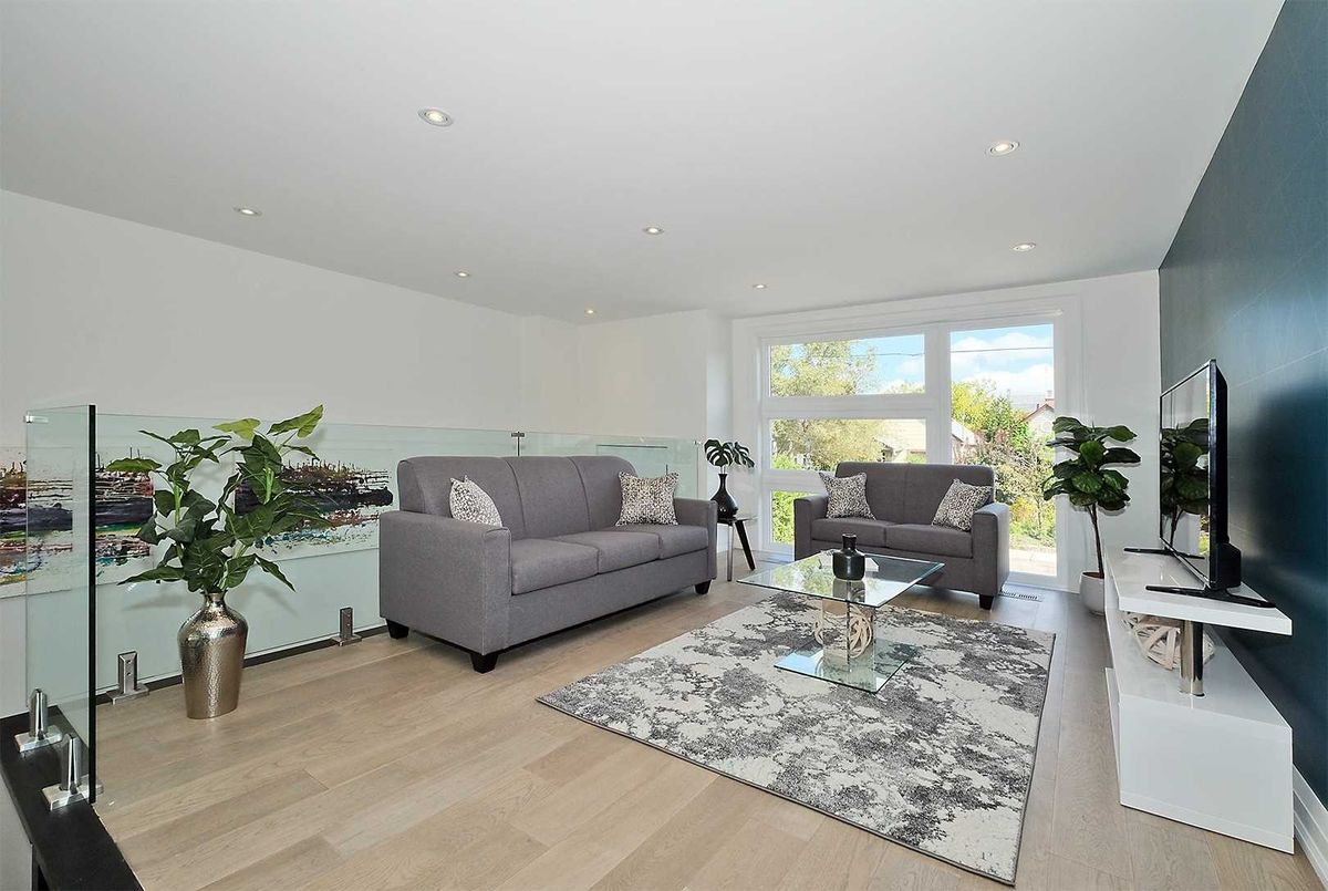 212 Woodmount Ave 212 Woodmount Ave Toronto