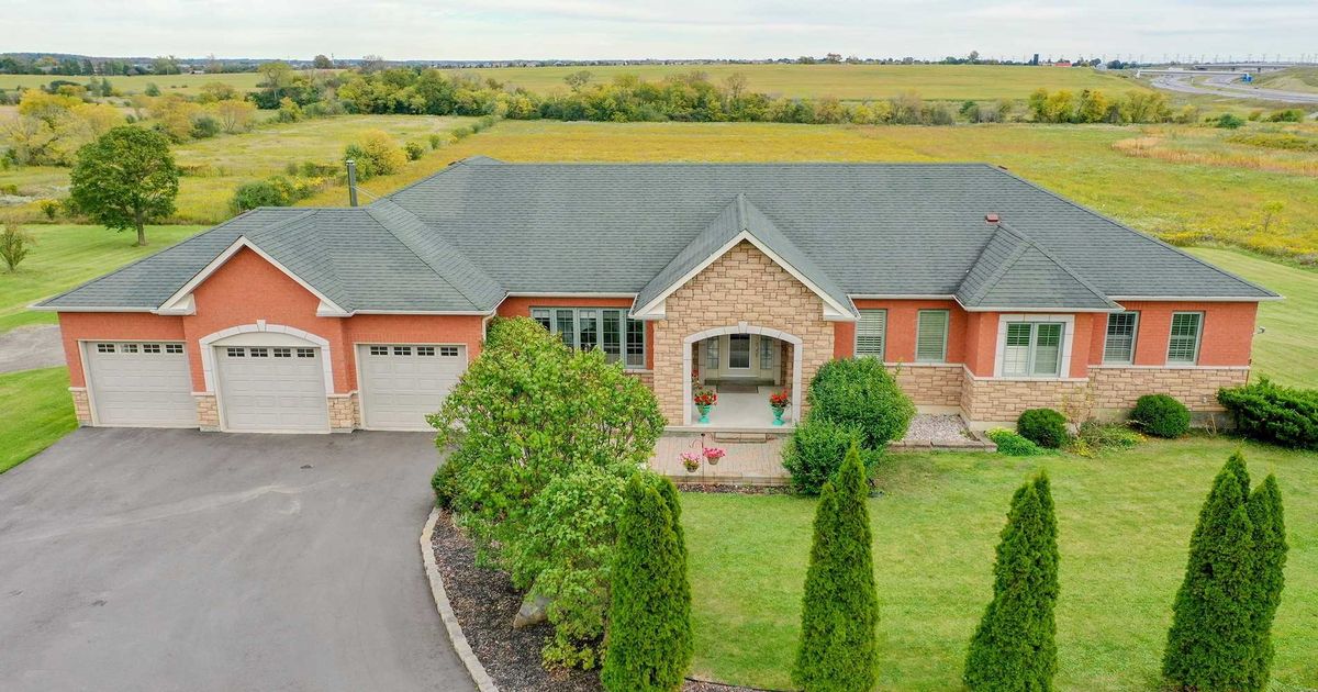 6353 Country Lane Whitby