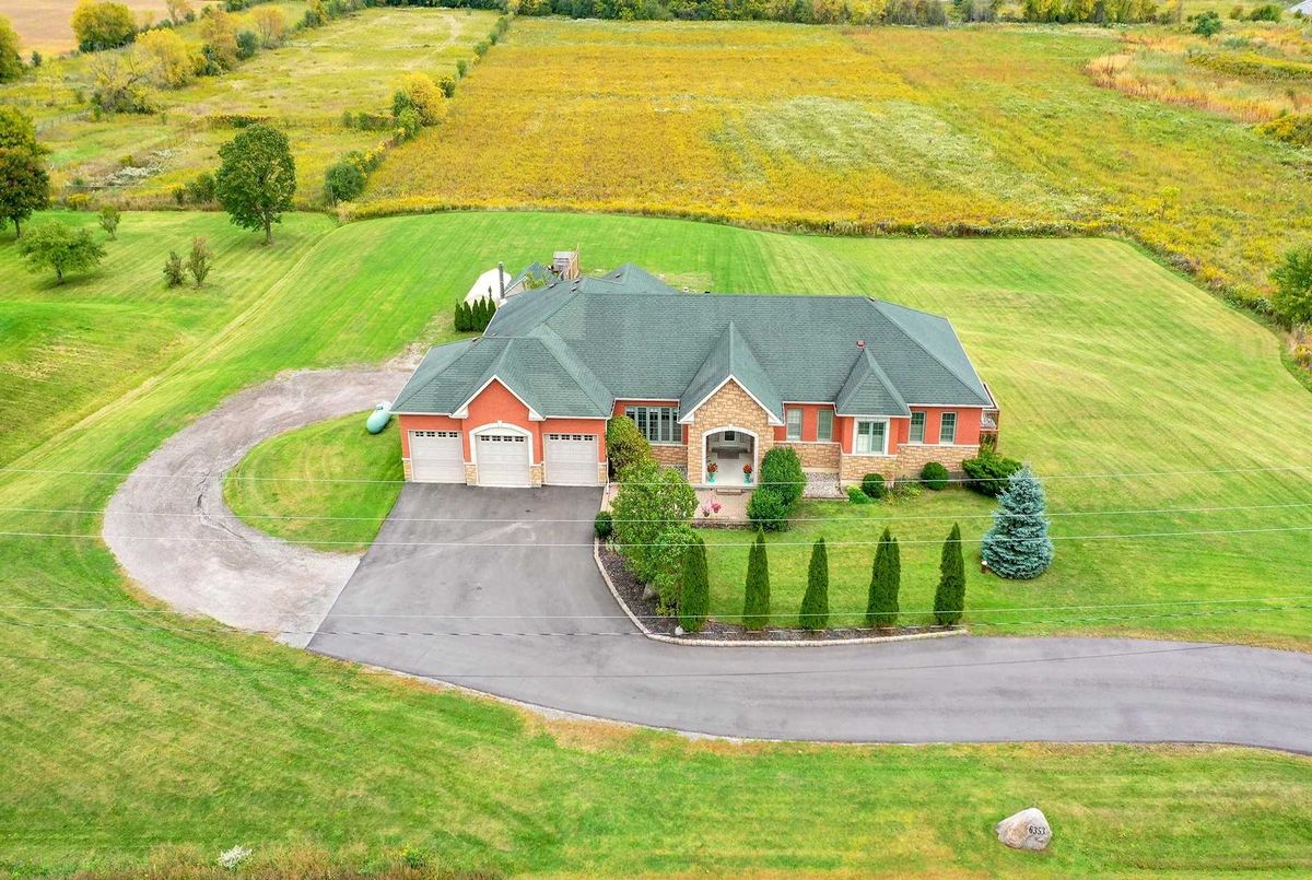6353 Country Lane 6353 Country Lane Whitby