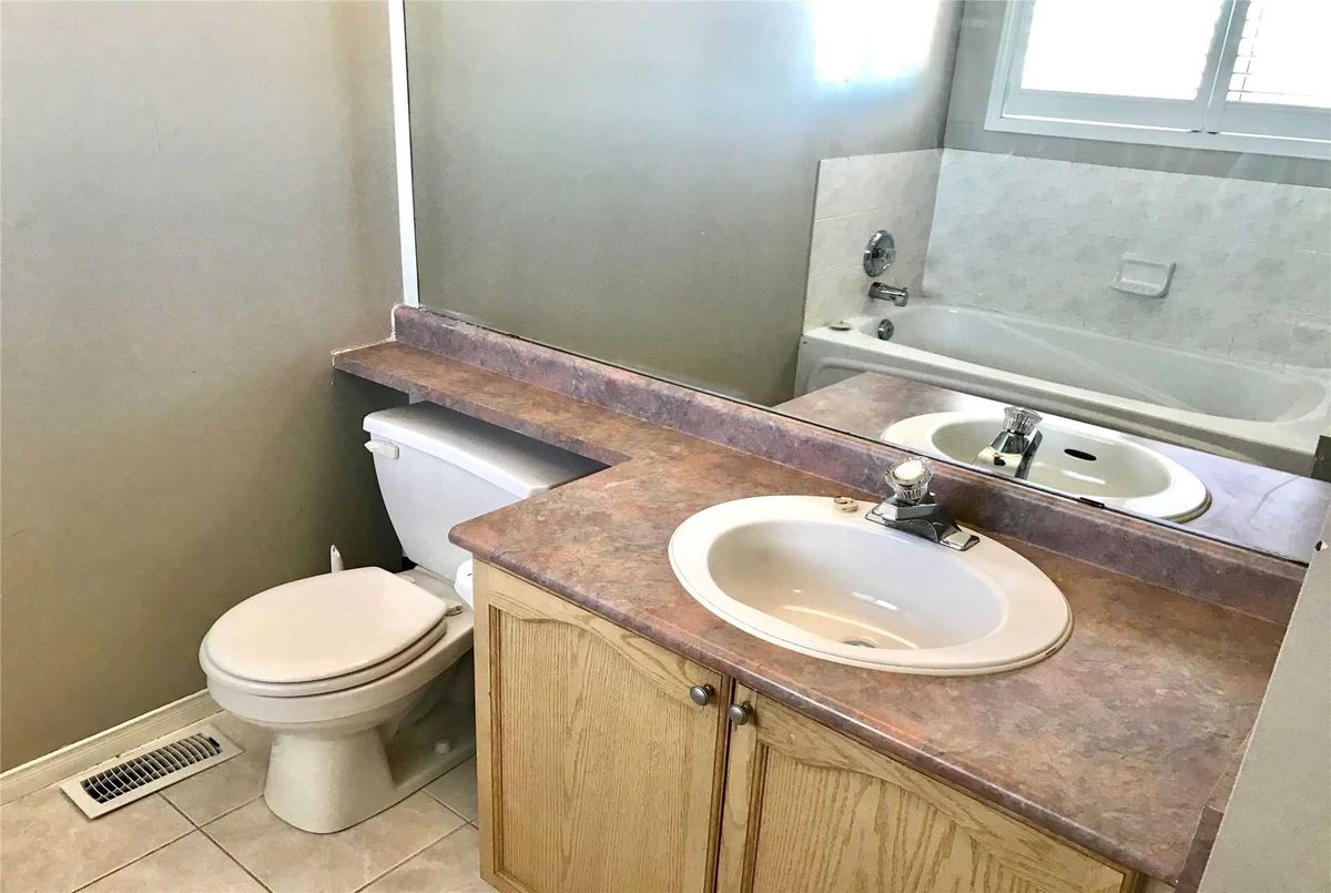 14-1623 Pickering Pkwy 14-1623 Pickering Pkwy Pickering