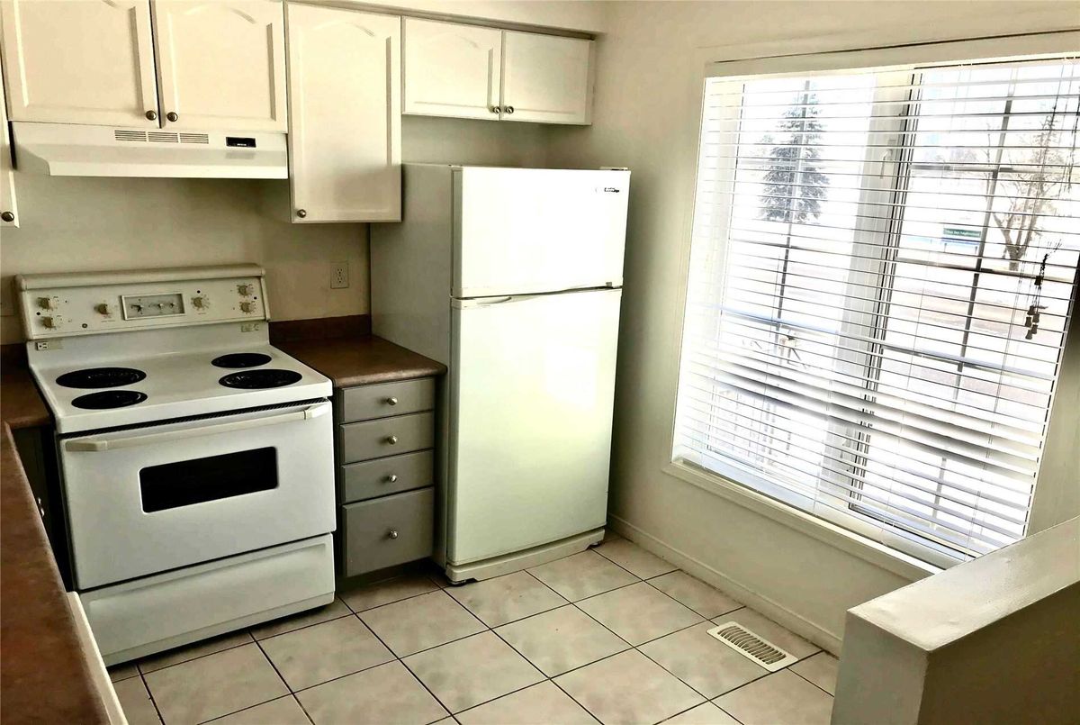 14-1623 Pickering Pkwy 14-1623 Pickering Pkwy Pickering