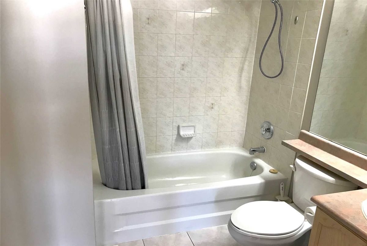 14-1623 Pickering Pkwy 14-1623 Pickering Pkwy Pickering