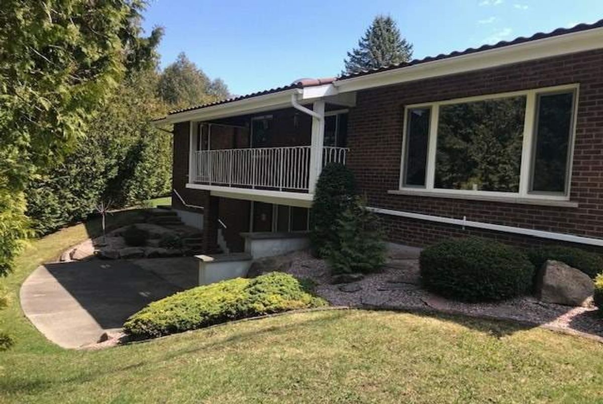 980 Columbus Rd W 980 Columbus Rd W Whitby