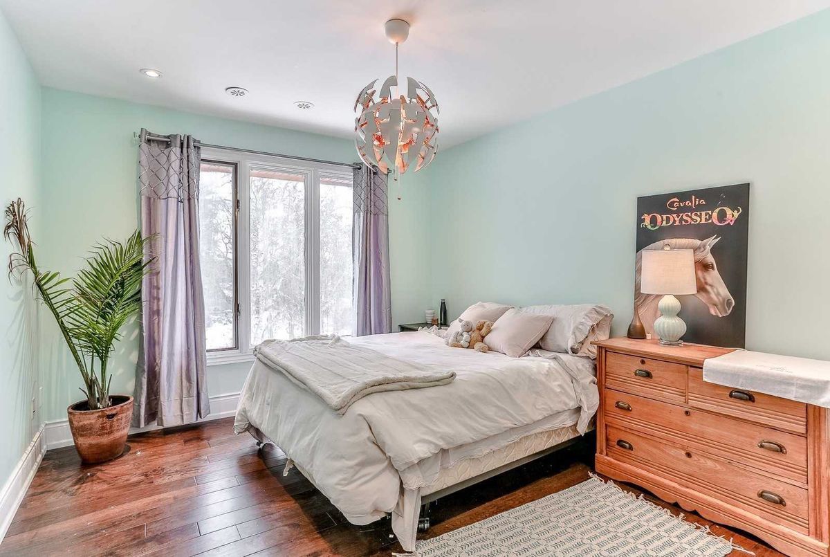 407 Ontario St 407 Ontario St Whitby