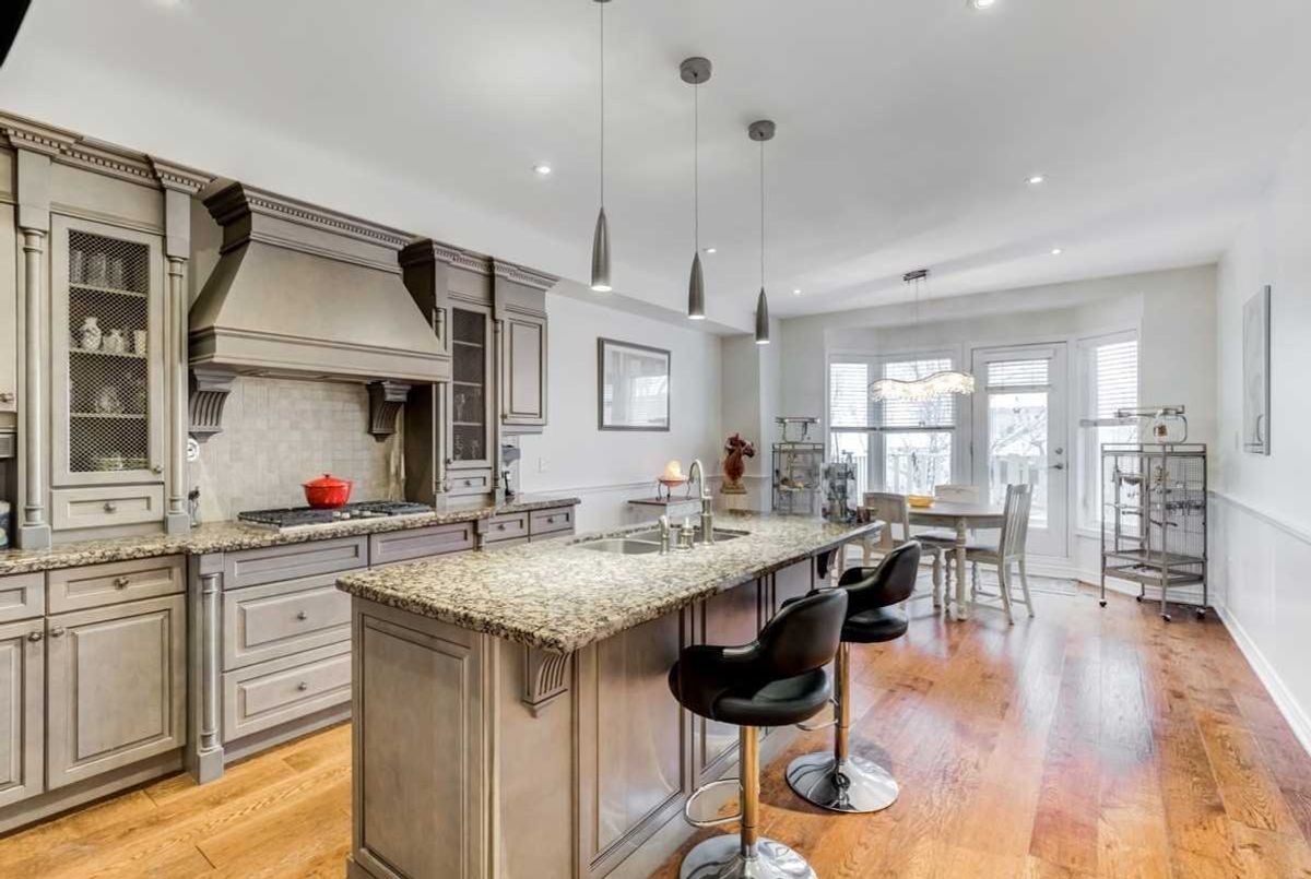 62 Woodbine Ave 62 Woodbine Ave Toronto