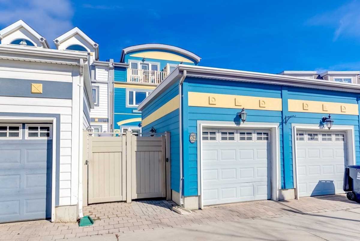 62 Woodbine Ave 62 Woodbine Ave Toronto