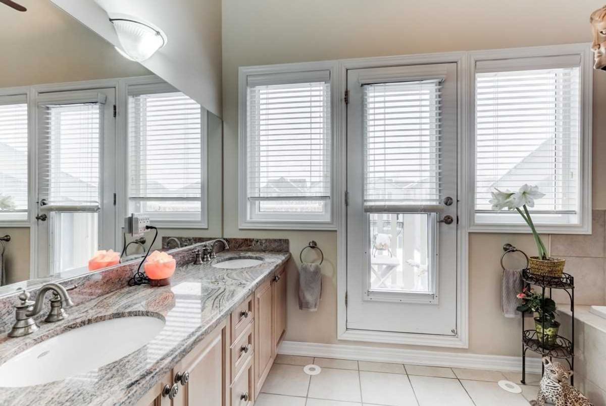 62 Woodbine Ave 62 Woodbine Ave Toronto