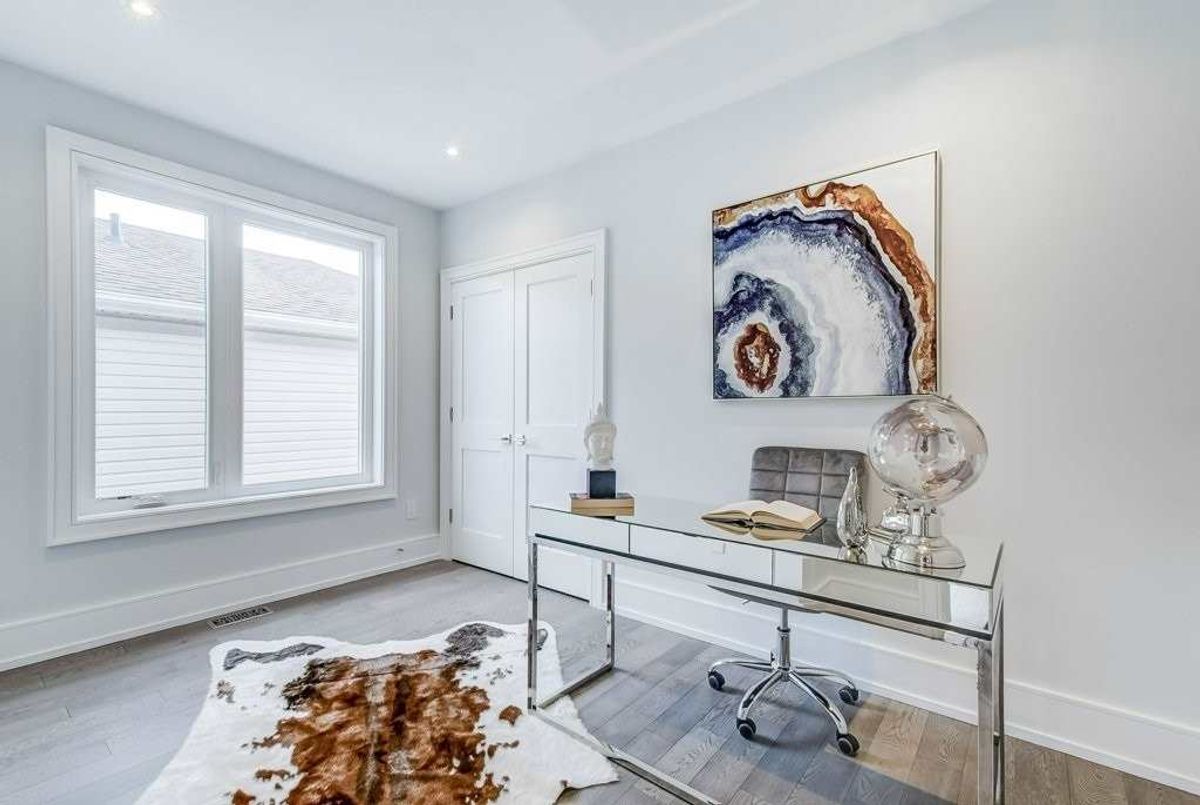 18 Mckayfield Rd 18 Mckayfield Rd Toronto