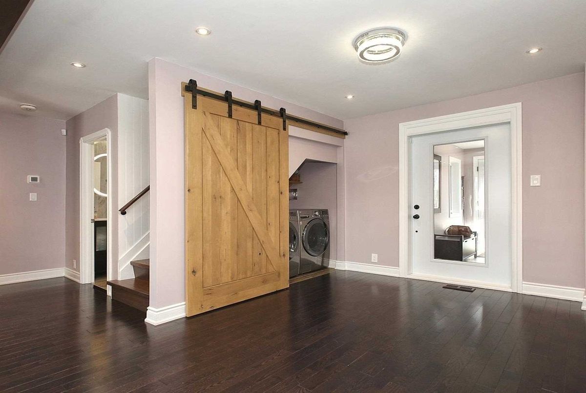 49 Plaxton Dr 49 Plaxton Dr Toronto