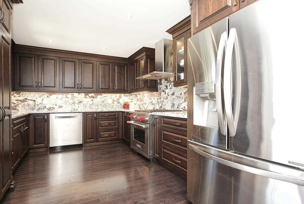 49 Plaxton Dr 49 Plaxton Dr Toronto