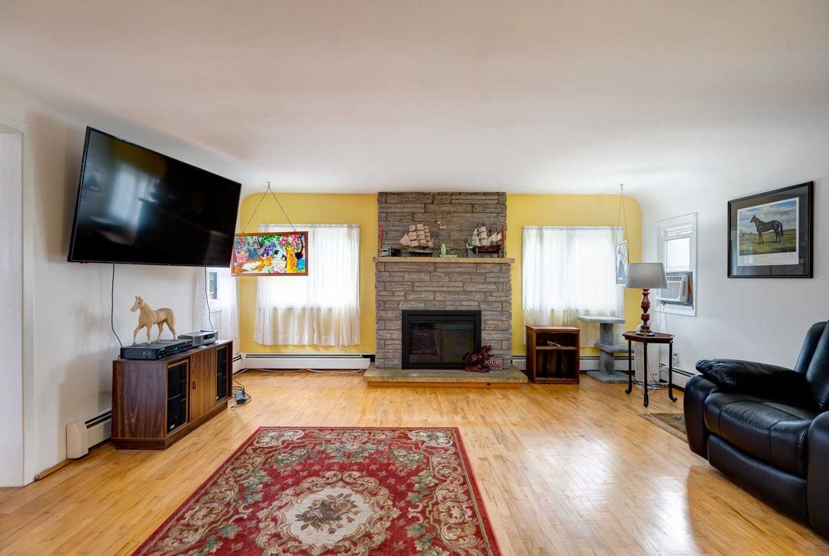 45 Townline Rd S 45 Townline Rd S Clarington