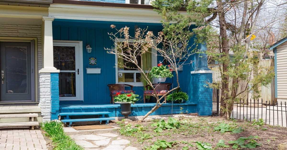 22 Brighton Ave Toronto