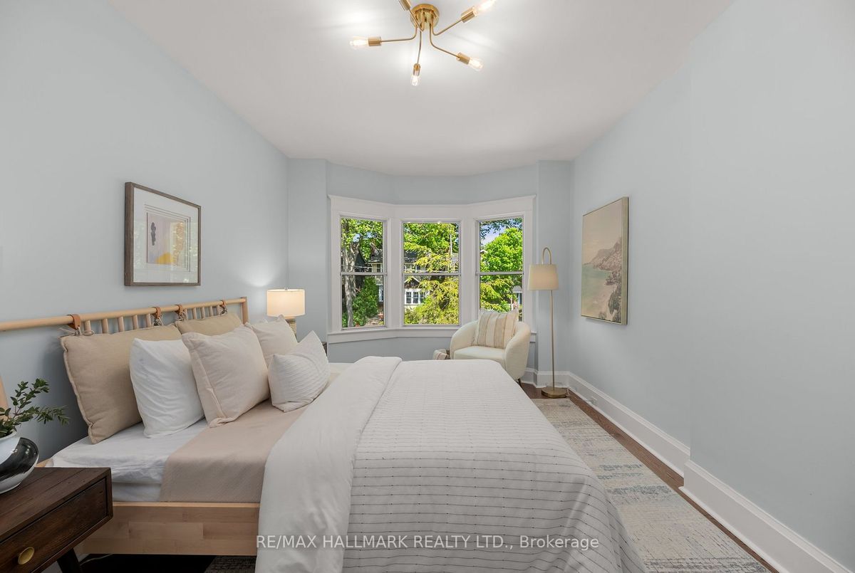 80 Normandy Blvd 80 Normandy Blvd Toronto