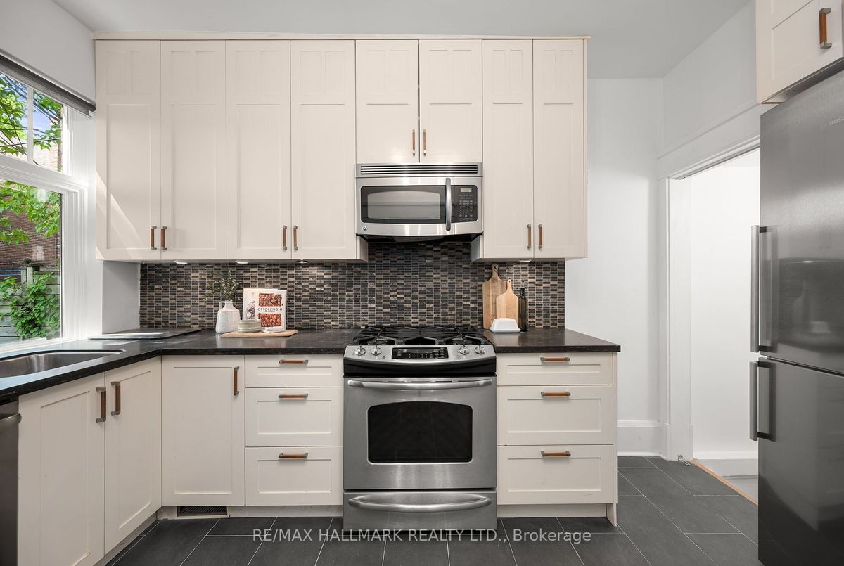 80 Normandy Blvd 80 Normandy Blvd Toronto