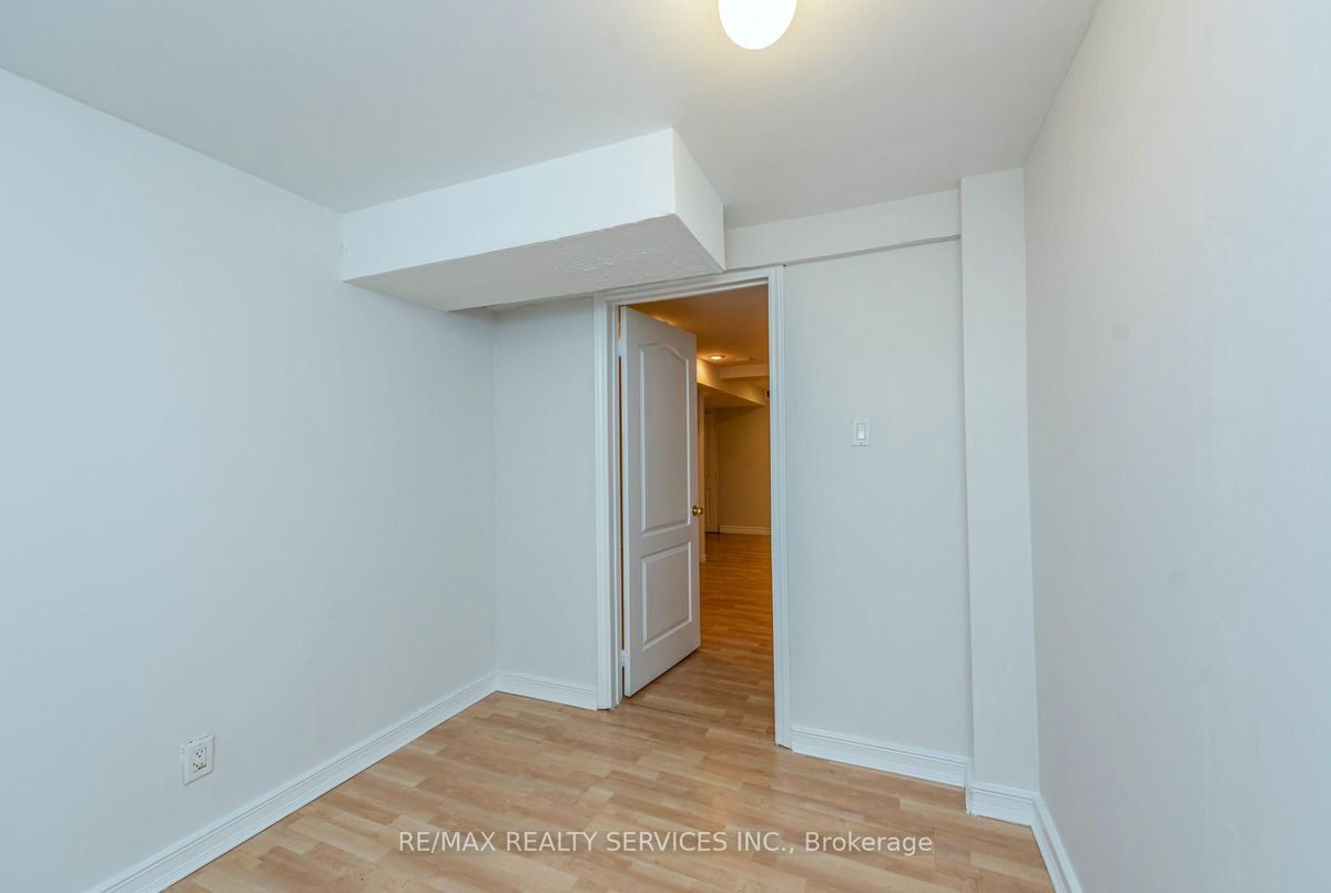img-gallery