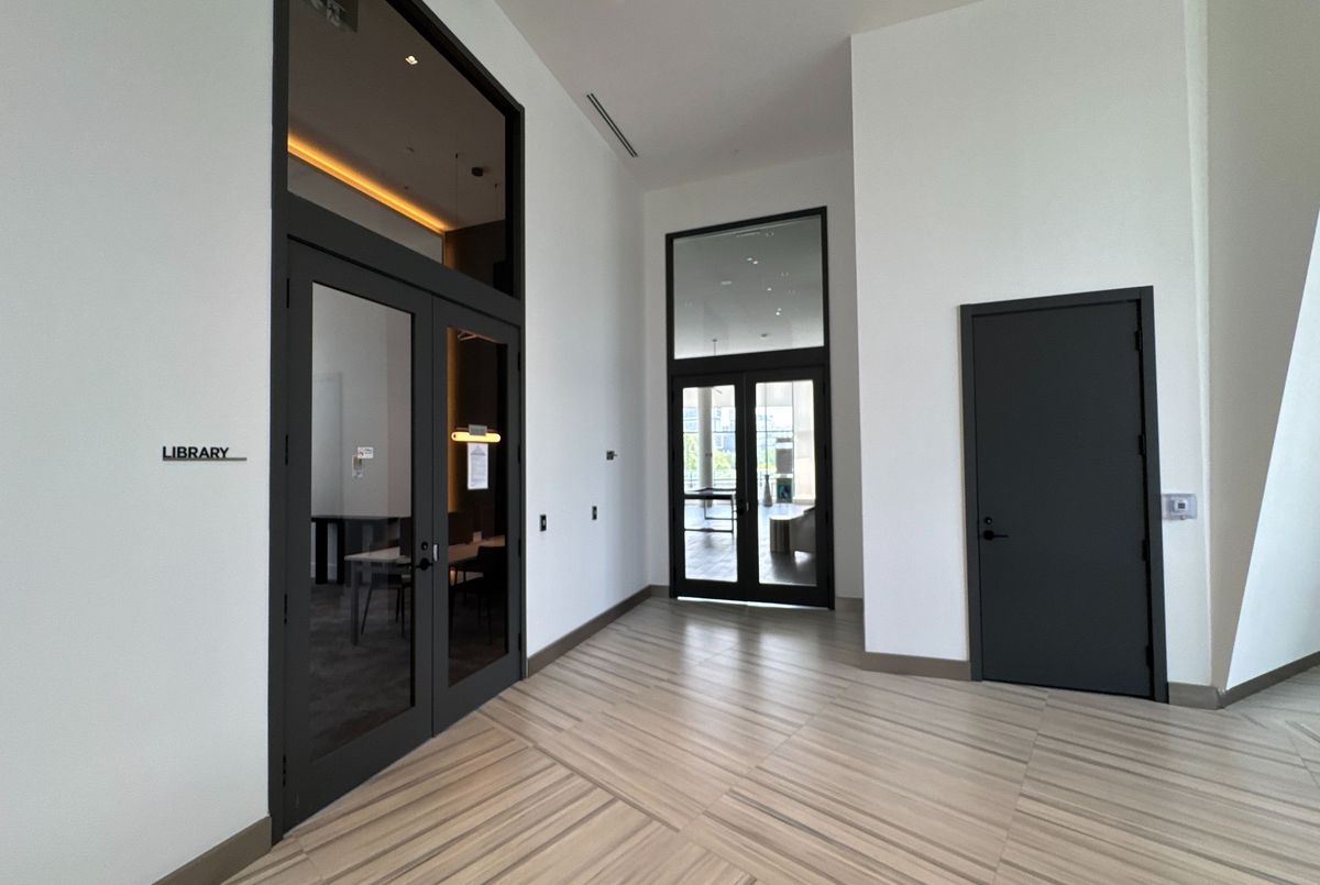img-gallery
