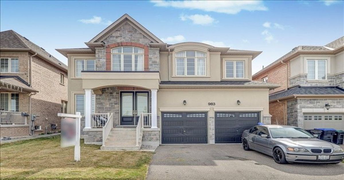 983 Langford Boulevard Bradford West Gwillimbury