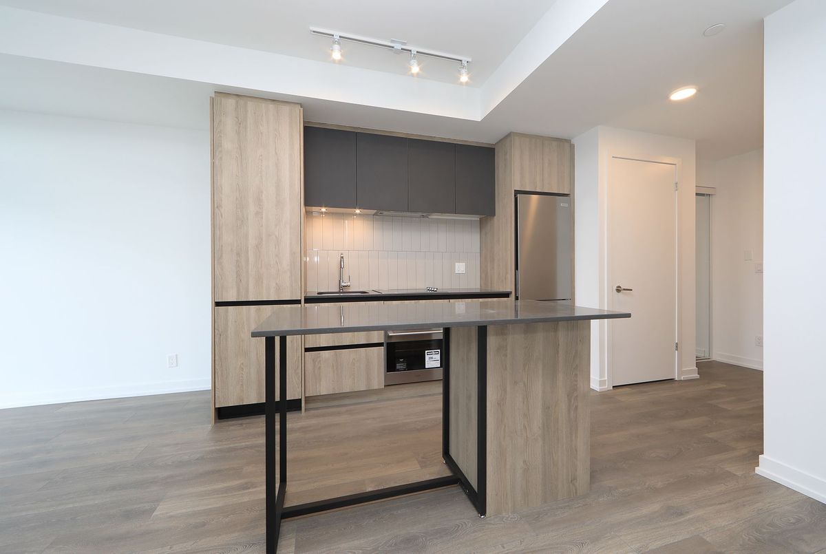 A-1217-7950 Bathurst Street A-1217-7950 Bathurst Street Vaughan