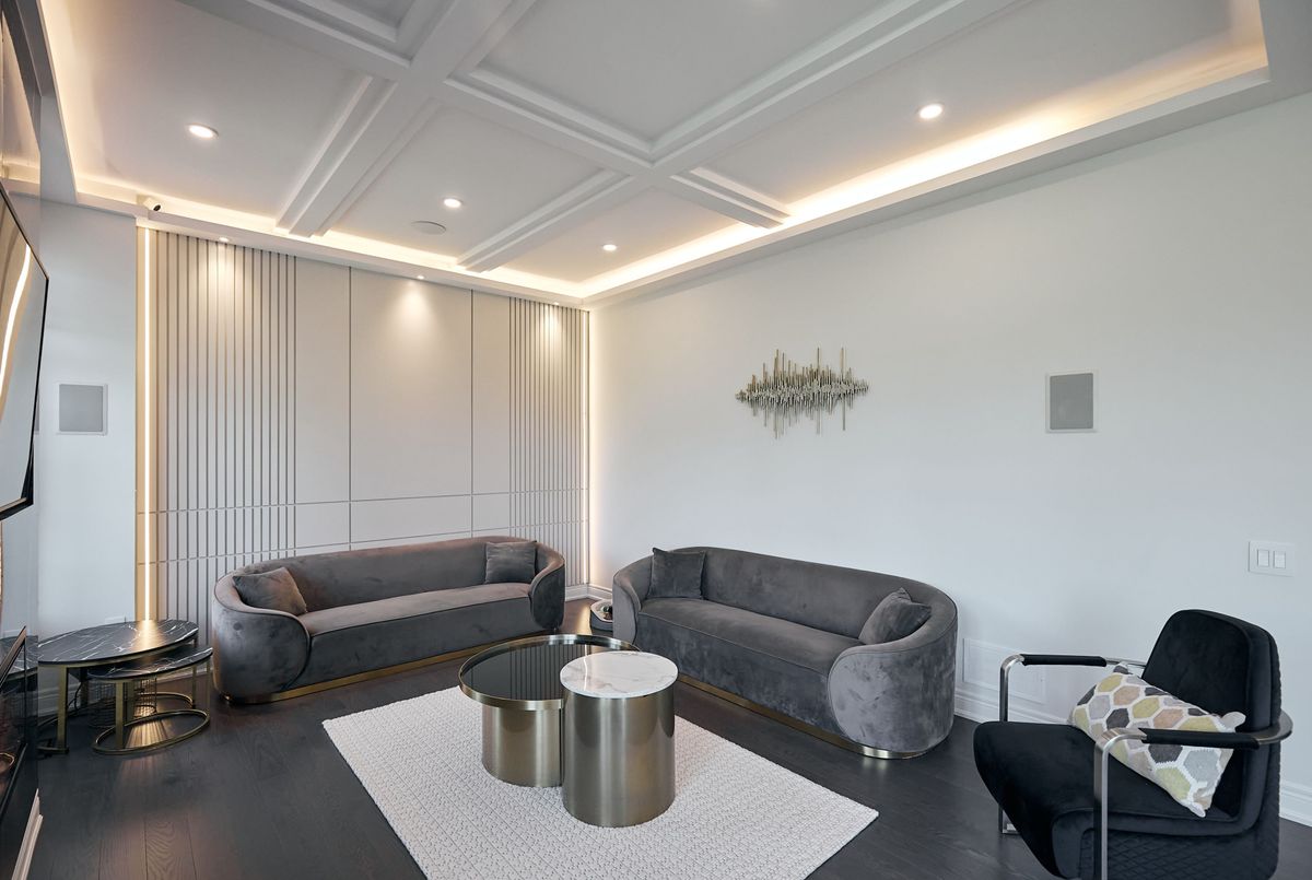 296 Ben Sinclair Avenue 296 Ben Sinclair Avenue East Gwillimbury