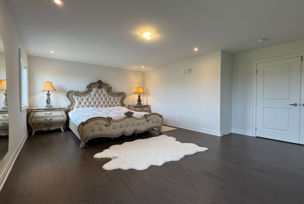 296 Ben Sinclair Avenue 296 Ben Sinclair Avenue East Gwillimbury