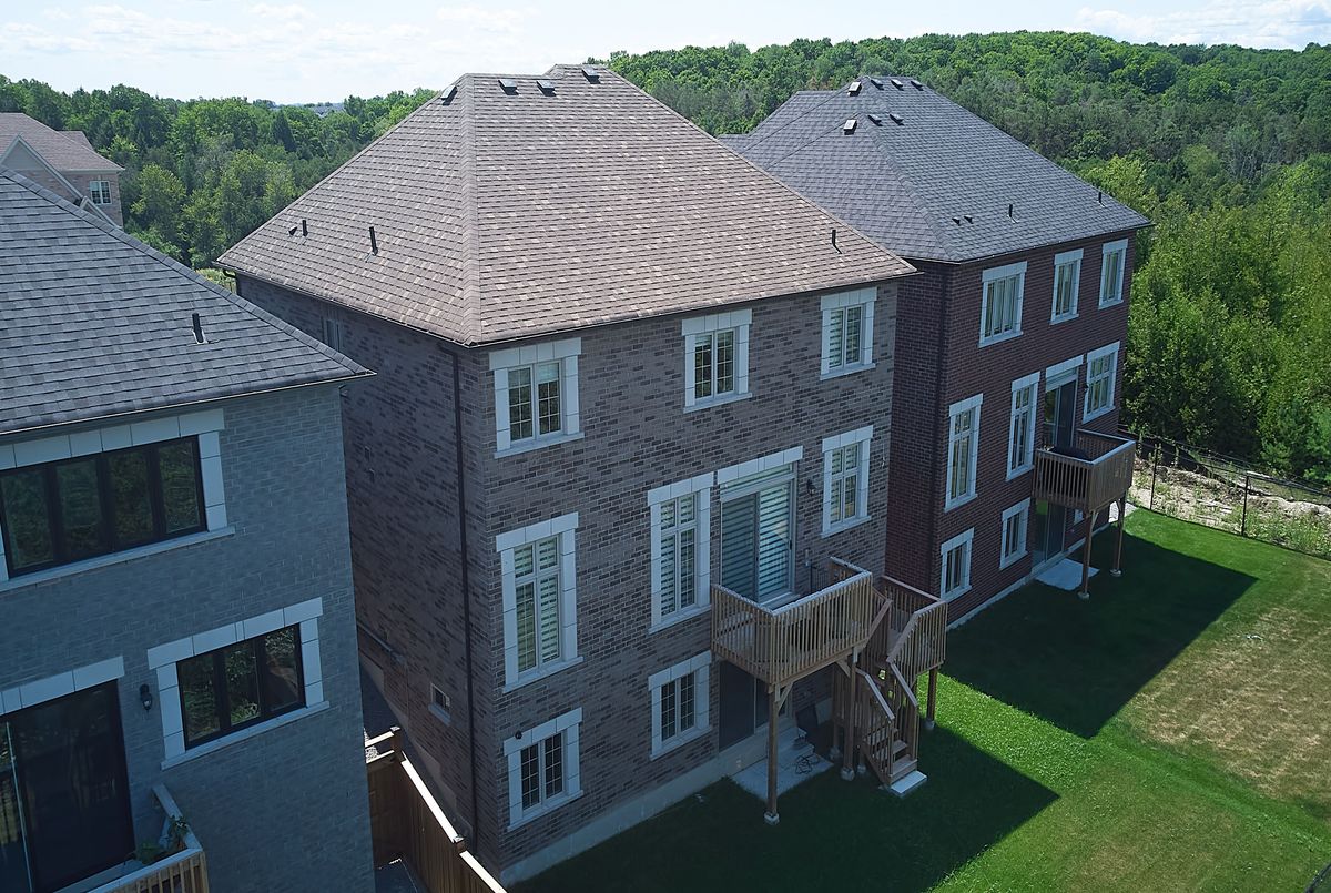 296 Ben Sinclair Avenue 296 Ben Sinclair Avenue East Gwillimbury