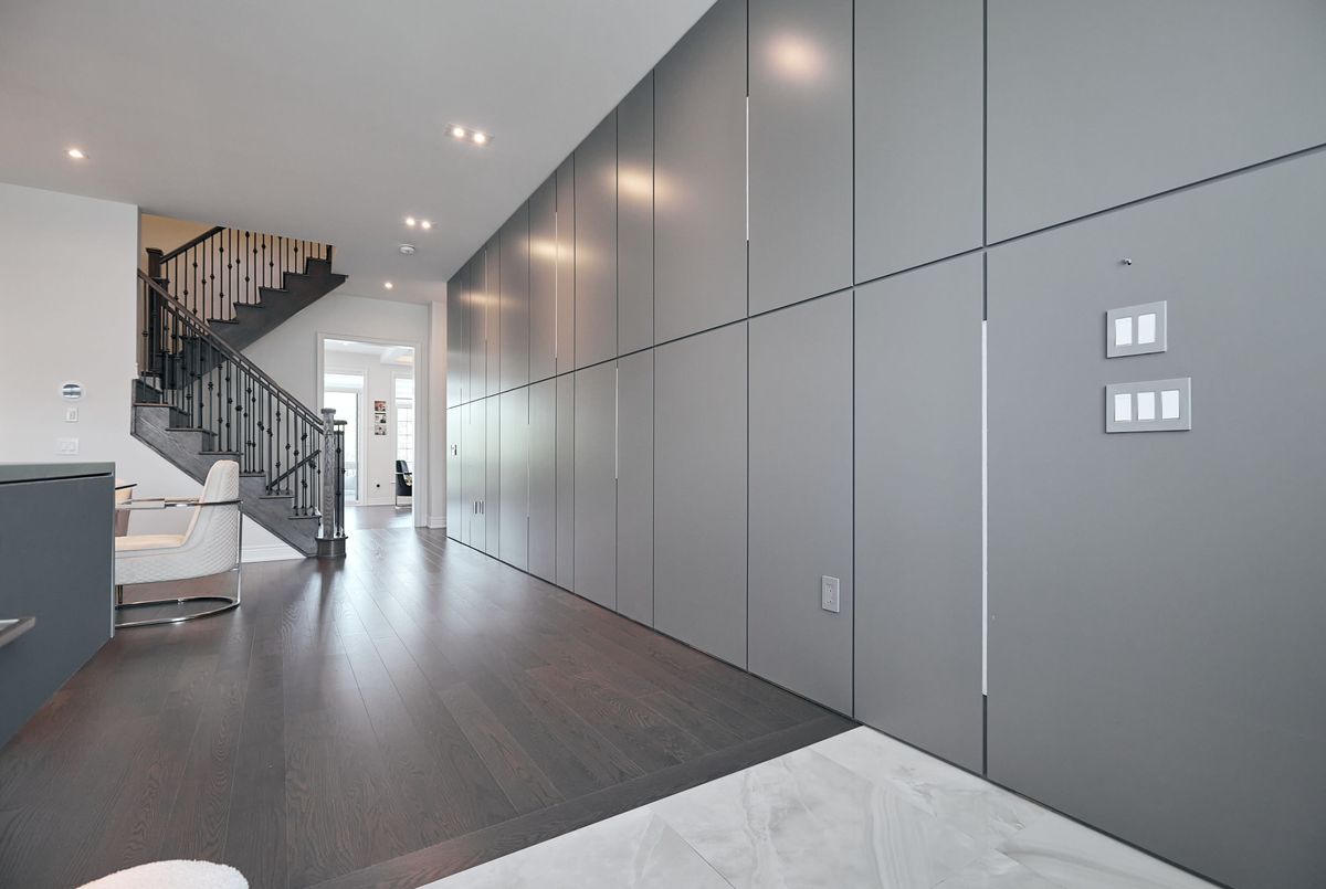 296 Ben Sinclair Avenue 296 Ben Sinclair Avenue East Gwillimbury