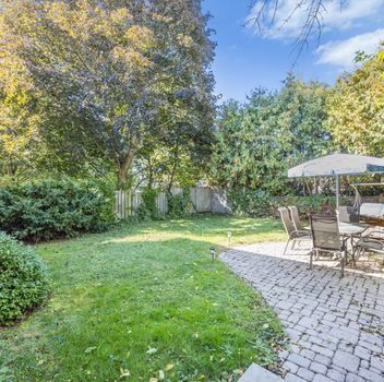 Residential Freehold 40 Lillooet Crescent Richmond Hill For {
  "AboveGradeFinishedArea": 0,
  "AboveGradeFinishedAreaSource": "",
  "AboveGradeFinishedAreaUnits": "",
  "Acreage": "",
  "Active": false,
  "Address": "40 Lillooet Crescent",
  "AirConditioning": "Central Air",
  "AirConditioningYN": false,
  "Amps": "",
  "Appliances": "",
  "ApproxAge": "",
  "ApproxSquareFootage": "1500-2000",
  "Area": "York",
  "AssessmentYear": "",
  "AssignmentYN": false,
  "AssociationAmenities": "",
  "AssociationFee": "",
  "AssociationFeeIncludes": "",
  "AssociationName": "",
  "AssociationYN": false,
  "Balcony": "",
  "Basement": "Finished, Separate Entrance",
  "BasementYN": false,
  "BathroomsFull": 0,
  "BathroomsHalf": 0,
  "Bedrooms": 4,
  "BedroomsDisplay": "4+1",
  "BedroomsPlus": 1,
  "BedroomsTotal": 5,
  "BelowGradeFinishedArea": 0,
  "BelowGradeFinishedAreaSource": "",
  "BelowGradeFinishedAreaUnits": "",
  "Board": "Toronto Regional Real Estate Board",
  "BuilderName": "",
  "BuildingAreaTotal": "",
  "BuildingAreaUnits": "",
  "BuildingName": "",
  "BusinessName": "",
  "BusinessType": "",
  "BuyerAgencyCompensation": "3 % + HST",
  "BuyerAgencyCompensationType": "",
  "BuyerAgentAOR": "",
  "BuyerAgentEmail": "",
  "BuyerAgentFullName": "",
  "BuyerAgentId": "",
  "BuyerAgentMlsId": "",
  "BuyerAgentPhone": "",
  "BuyerOfficeId": "",
  "BuyerOfficeMlsId": "",
  "BuyerOfficeName": "",
  "BuyerOfficePhone": "",
  "CarportSpaces": 0,
  "Category": "MLS",
  "ChattelsYN": false,
  "City": "Richmond Hill",
  "ClassSearch": "Residential",
  "ClosedDate": "2026-02-18T00:00:00",
  "CoListAgentDesignation": "",
  "CoListAgentEmail": "",
  "CoListAgentID": "9608160",
  "CoListAgentMLSID": "9608160",
  "CoListAgentName": "BEN GHAFFARI, Salesperson",
  "CoListAgentPhone": "",
  "CoListOfficeID": "259011",
  "CoListOfficeMLSID": "259011",
  "CoListOfficeName": "RE/MAX HALLMARK REALTY LTD.",
  "CommercialCondoFee": "",
  "CommercialCondoFeeFrequency": "",
  "CommercialCondoFees": "",
  "Commission": "3 % + HST",
  "Community": "North Richvale",
  "CommunityFeatures": "",
  "Condition": "",
  "ConditionOfSale": "",
  "CondoCorpNumber": "",
  "ConsentToAdvertiseYN": true,
  "ConstructionMaterials": "Brick",
  "ContactAfterExpiryYN": false,
  "ContractDate": "2025-09-30T00:00:00",
  "Cooling": "Central Air",
  "CoolingYN": false,
  "Country": "",
  "CoverPhoto": "https://media.remarketer.ca/PROPTX/N12433985-1.jpg?tr=di-propertynoimage_pj5ksb5iM,f-jpg,q-90",
  "CrossStreet": "Yonge/16th",
  "DaysOnMarket": 46,
  "DepositRequired": "",
  "Directions": "North of Carville just west of Yonge. walking distance to Yonge st.",
  "Disclosures": "",
  "DisplayAddress": "40 Lillooet Crescent",
  "DisplayAddressYN": true,
  "DistributeToInternetYN": true,
  "Drive": "",
  "Electric": "",
  "ElectricExpense": "",
  "ElectricOnPropertyYN": false,
  "ElectricYN": false,
  "ElementarySchool": "",
  "ElevatorYN": false,
  "Exclusions": "",
  "Expenses": "",
  "ExpiryDate": "2026-02-28T00:00:00",
  "Exposure": "",
  "Exterior": "",
  "ExteriorFeatures": "",
  "Extras": "",
  "FamilyRoom": "",
  "FireplaceTotal": 0,
  "FireplaceYN": true,
  "Flooring": "",
  "FloorPlans": "",
  "FoundationDetails": "Concrete, Concrete Block",
  "Franchise": "",
  "FranchiseYN": false,
  "FurnishedYN": false,
  "GarageSpaces": 1,
  "GarageType": "Attached",
  "GarageYN": true,
  "GasYN": false,
  "Geometry": {
    "lon": -79.442708,
    "lat": 43.851963
  },
  "GymYN": false,
  "HeatingYN": false,
  "HeatSource": "Gas",
  "HeatType": "Forced Air",
  "HighSchool": "",
  "HoldoverDays": "0",
  "id": "N12433985_PROPTX",
  "IDX": "Y",
  "IDXYN": true,
  "Inclusions": "",
  "InteriorFeatures": "None",
  "Kitchens": 2,
  "KitchensPlus": 0,
  "LandLeaseAmount": "",
  "LandLeaseYN": false,
  "LastStatus": "Sld",
  "Latitude": 43.851963,
  "LaundryFeatures": "",
  "LaundryLevel": "Lower Level",
  "Lease": "",
  "LeaseAgreement": "",
  "LeaseAgreementYN": false,
  "LeaseFrequency": "",
  "LeaseTerm": "",
  "LegalDescription": "",
  "Level": "",
  "ListAgentDesignation": "",
  "ListAgentEmail": "",
  "ListAgentID": "9515288",
  "ListAgentMLSID": "9515288",
  "ListAgentName": "MARCO MOMENI, ABR,CLHMS,SRS, Broker",
  "ListAgentPhone": "",
  "ListAOR": "Toronto Regional Real Estate Board",
  "ListBrokerage": "RE/MAX HALLMARK REALTY LTD.",
  "ListingEntryDate": "2025-09-30T13:45:05",
  "ListingId": "N12433985",
  "ListingKey": "N12433985",
  "ListOfficeID": "259011",
  "ListOfficeMLSID": "259011",
  "ListOfficePhone": "",
  "ListPrice": 1285000,
  "ListPricePerUnit": 0,
  "ListPriceUnit": "",
  "LivingArea": "1500-2000",
  "LivingAreaSource": "",
  "LivingAreaUnits": "",
  "Locker": "",
  "Longitude": -79.442708,
  "LotDepth": 120,
  "LotFeatures": "",
  "LotFront": 35,
  "LotIrregularities": "",
  "LotShape": "",
  "LotSizeArea": "",
  "LotSizeAreaUnits": "",
  "LotSizeCode": "Feet",
  "LotSizeDimensions": "",
  "Maintenance": "",
  "Media": [],
  "MediaChangeTimestamp": "2025-10-01T13:45:44",
  "MLS": "N12433985",
  "MLSLastStatus": "Sold",
  "MLSNumber": "N12433985",
  "MLSStatus": "Sold",
  "Municipality": "Richmond Hill",
  "MunicipalityDistrict": "Richmond Hill",
  "NewConstructionYN": false,
  "NumberOfBuildings": 0,
  "NumberOfUnitsTotal": 0,
  "OccupantType": "Owner",
  "OpenHouses": [],
  "OpenHouseYN": false,
  "OriginalPrice": 1285000,
  "OwnershipType": "",
  "ParcelNumber": "031480211",
  "ParkingIncludedYN": false,
  "ParkingSpaces": 4,
  "PaymentFrequency": "",
  "PaymentMethod": "",
  "PetsPermitted": "",
  "PetsPermittedYN": false,
  "PhotoCount": 24,
  "PictureYN": false,
  "PoolFeatures": "None",
  "PoolYN": true,
  "PossessionDate": "",
  "PostalCode": "L4C 5A7",
  "PreviousListPrice": 0,
  "PriceChange": false,
  "PriorMlsStatus": "New",
  "PrivateEntrance": "",
  "PrivateEntranceYN": false,
  "PrivateRemarks": "Easy showing. One of the largest ones in the area.",
  "PropertyAttachedYN": false,
  "PropertyCondition": "",
  "PropertyFeatures": "Fenced Yard, Park, Public Transit, Library, Arts Centre",
  "PropertyManagementCompany": "",
  "PropertyStyleSearch": "2 Storey",
  "PropertySubType": "Detached",
  "PropertySubTypeSearch": "Single Family",
  "PropertyType": "Residential Freehold",
  "PropertyTypeSearch": "Residential",
  "Province": "ON",
  "PublicRemarks": "Located in the sought-after North Richvale community, this spacious 4+1 bedroom home offers one of the largest floor plan expansions in the area, creating an open and functional layout. Enjoy a modern kitchen with quartz counters & S/S appliances (2022), updated staircase (2024), newer flooring & driveway. Finished basement with separate entrance adds extra living space or income potential. Steps to Yonge St, Hillcrest Mall, parks, schools, transit & community amenities  a great choice for families or investors! *** Finished basement with a separate entrance from the side.",
  "PurchaseContractDate": "2025-11-15T00:00:00",
  "RemarksForClients": "Located in the sought-after North Richvale community, this spacious 4+1 bedroom home offers one of the largest floor plan expansions in the area, creating an open and functional layout. Enjoy a modern kitchen with quartz counters & S/S appliances (2022), updated staircase (2024), newer flooring & driveway. Finished basement with separate entrance adds extra living space or income potential. Steps to Yonge St, Hillcrest Mall, parks, schools, transit & community amenities a great choice for families or investors! *** Finished basement with a separate entrance from the side.",
  "Restricted": true,
  "RetirementYN": false,
  "RoadFrontageType": "",
  "RoadSurfaceType": "",
  "RollNumber": "",
  "Roof": "Asphalt Shingle",
  "Rooms": [],
  "RoomsAboveGrade": 8,
  "RoomsBelowGrade": 3,
  "RoomsTotal": 0,
  "RoomsYN": false,
  "RTimestampSql": "2026-03-01T20:13:27.14",
  "SaleLease": "Sale",
  "SalesBrochure": "",
  "Sauna": "",
  "SaunaYN": false,
  "Sewers": "Sewer",
  "ShowingInstruction": "Lockbox, See Brokerage Remarks",
  "SignOnPropertyYN": false,
  "Sold": true,
  "SoldDate": "2025-11-15T00:00:00",
  "SoldPrice": 1127000,
  "Source": "PROPTX",
  "SourceSystemID": "A00001796",
  "SpaFeatures": "",
  "SpaYN": false,
  "SPLP": 88,
  "SqFtRangeMax": 2000,
  "SqFtRangeMin": 1500,
  "SqFtTotal": 0,
  "StandardStatus": "Closed",
  "Status": "U",
  "Stories": "",
  "StoriesTotal": "",
  "StreetAbbreviation": "",
  "StreetDirection": "",
  "StreetName": "Lillooet",
  "StreetNumber": "40",
  "StreetSuffix": "Crescent",
  "StreetSuffixCode": "",
  "StructureType": "",
  "Style": "2-Storey",
  "SubLeaseYN": false,
  "Summary": "listingkey:N12433985 | mls_number:N12433985 | address:40 Lillooet Crescent, Richmond Hill, ON L4C 5A7 | community:North Richvale | property_type:Residential Freehold | property_subtype:Detached | building_type:Detached | building_style:2-Storey | list_price:1285000 | list_date:9/30/2025 1:45:05 PM | sold_price:1127000 | sold_date:11/15/2025 12:00:00 AM | bed:4+1 | bath:3 | active:False | sold:True | source:PROPTX | transaction:Sale | listing_office:RE/MAX HALLMARK REALTY LTD. | thumbnail:https://media.remarketer.ca/PROPTX/N12433985-1.jpg?tr=di-propertynoimage_pj5ksb5iM,f-jpg,w-600,h-600,q-90,c-maintain_ratio,fo-center",
  "SurveyType": "Available",
  "SurveyYear": "",
  "SurveyYN": false,
  "TaxAssessedValue": "",
  "Taxes": 5089.24,
  "TaxLegalDescription": "Lot 223 Plan M1438",
  "TaxYear": "2024",
  "TenantPays": "",
  "Thumbnail": "https://media.remarketer.ca/PROPTX/N12433985-1.jpg?tr=di-propertynoimage_pj5ksb5iM,f-jpg,w-600,h-600,q-90,c-maintain_ratio,fo-center",
  "TimeShareYN": false,
  "TimestampSql": "2025-11-24T21:42:32",
  "TMI": "",
  "TotalArea": "",
  "TotalAreaUnit": "",
  "TotalParkingSpaces": 5,
  "Type": "Detached",
  "TypeSearch": "Detached",
  "UFFI": "",
  "UnitNumber": "",
  "Units": "",
  "UnparsedAddress": "40 Lillooet Crescent, Richmond Hill, ON L4C 5A7",
  "Use": "",
  "Utilities": "",
  "UtilityExpenses": "",
  "View": "",
  "VirtualTour3DURL": "",
  "VirtualTourURL": "",
  "VirtualTourURLUnbranded": "https://www.houssmax.ca/vtournb/h7647259",
  "Volts": "",
  "Warranty": "",
  "WarrantyYN": false,
  "Washrooms": 3,
  "Water": "Municipal",
  "WaterBodyName": "",
  "WaterBodyType": "",
  "WaterExpense": "",
  "Waterfront": "",
  "WaterFrontage": "",
  "WaterFrontageFt": "",
  "WaterfrontYN": false,
  "WaterIncluded": "",
  "WaterSupplyTypes": "Municipal",
  "WaterView": "",
  "WaterYN": false,
  "WellCapacity": "",
  "WellCapacityUnits": "",
  "WellDepth": "",
  "WellDepthUnits": "",
  "Winterized": "",
  "YearBuilt": "",
  "Zoning": ""
}.(string)property[