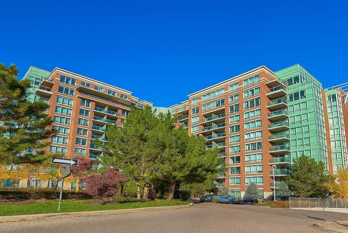 702-62 Suncrest Boulevard 702-62 Suncrest Boulevard Markham
