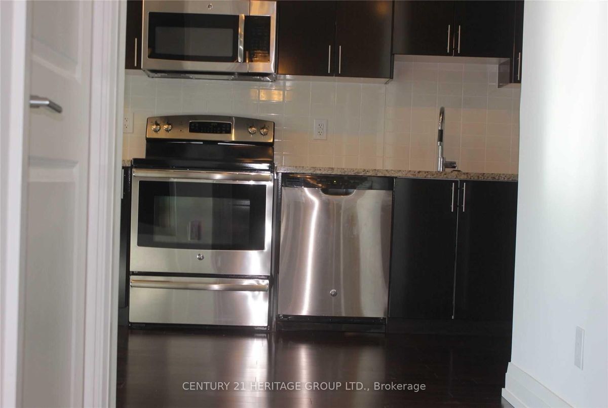 721-7167 Yonge Street 721-7167 Yonge Street Markham